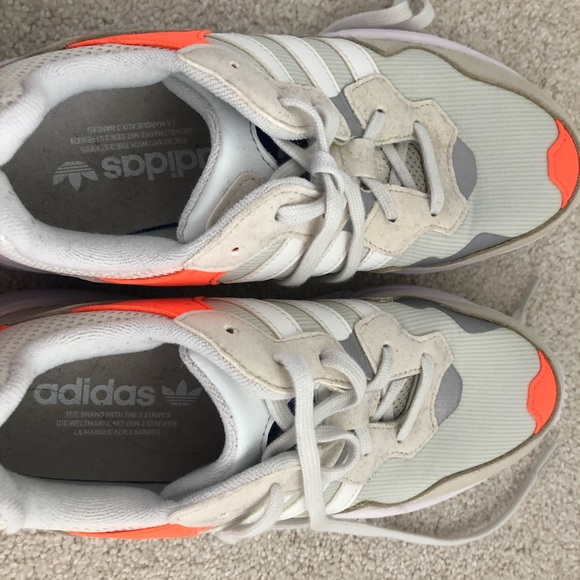 Worn once adidas sneakers - Picture 2 of 5